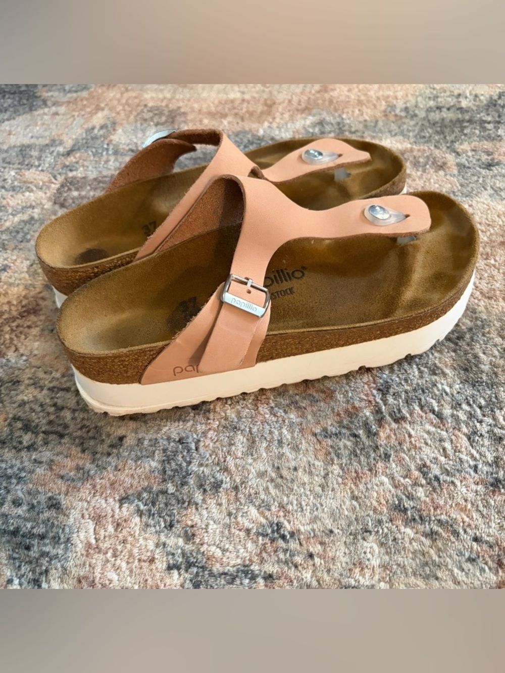 Birkenstock Papillio Gizeh sandals size 37 regular width platform